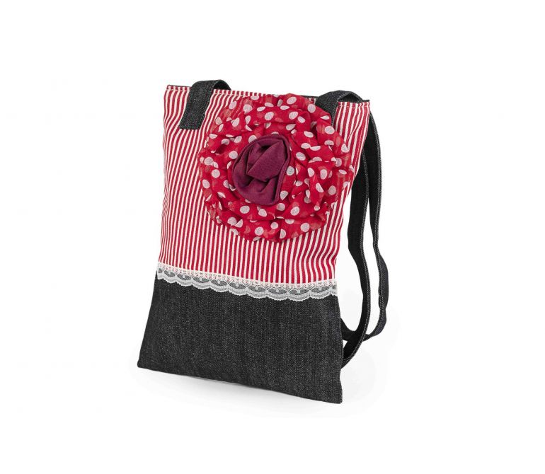 Bolso rectangular con flor