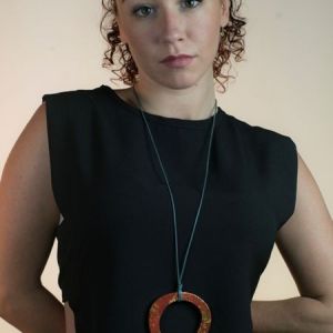  Círculo irregular WOOD, STONE AND RESIN NECKLACES FOR WOMEN