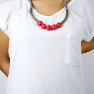 NKV7-3343-CO WOOD, STONE AND RESIN NECKLACES FOR WOMEN