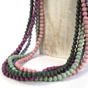  Collar largo de bolas pintadas a mano WOOD, STONE AND RESIN NECKLACES FOR WOMEN